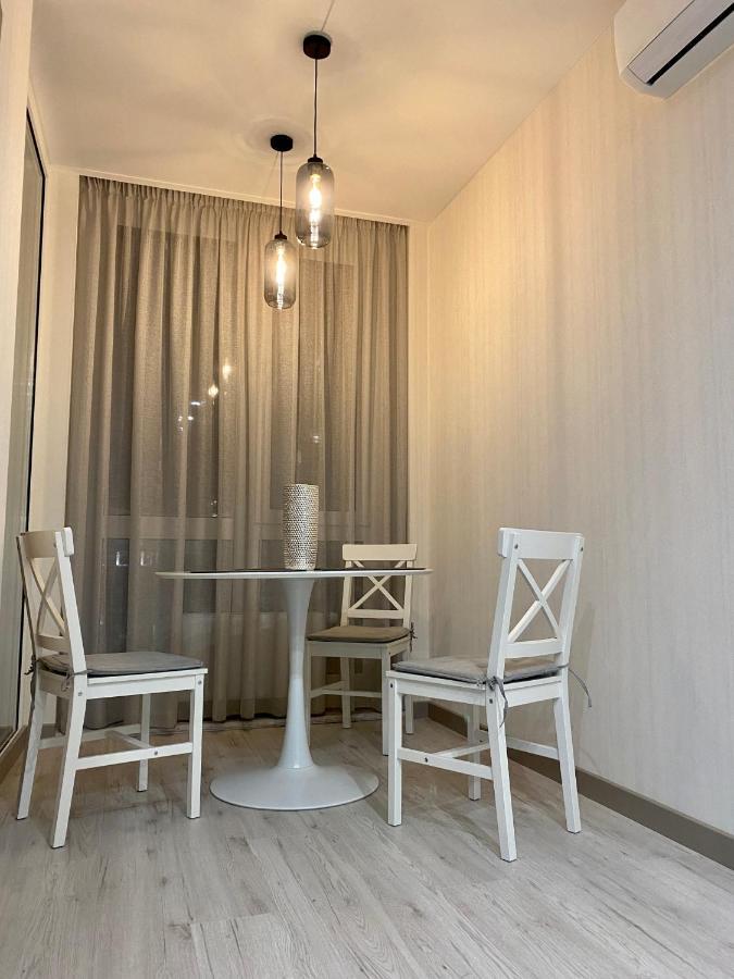 Slavutich Apartments Near Metro Station Kiev Esterno foto